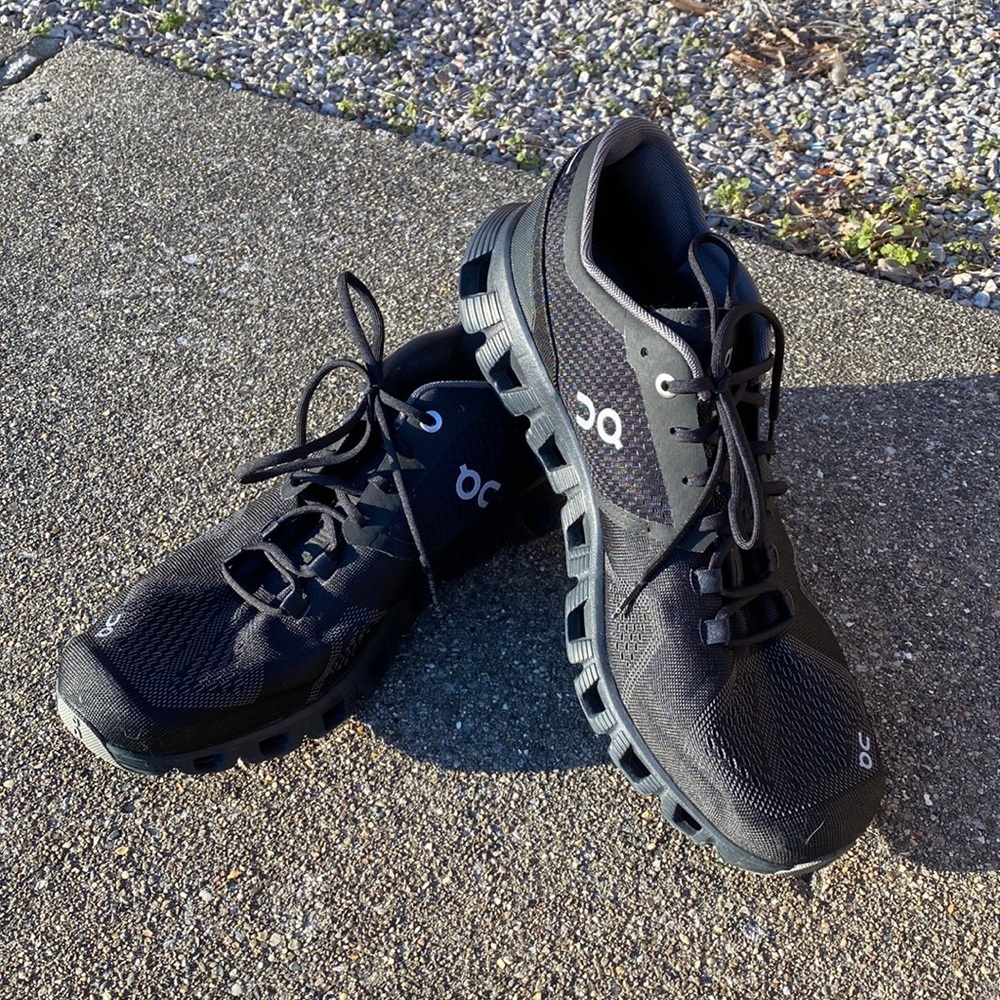 LIKE NEW - ON Cloud X Women’s Running Shoe - Size 11